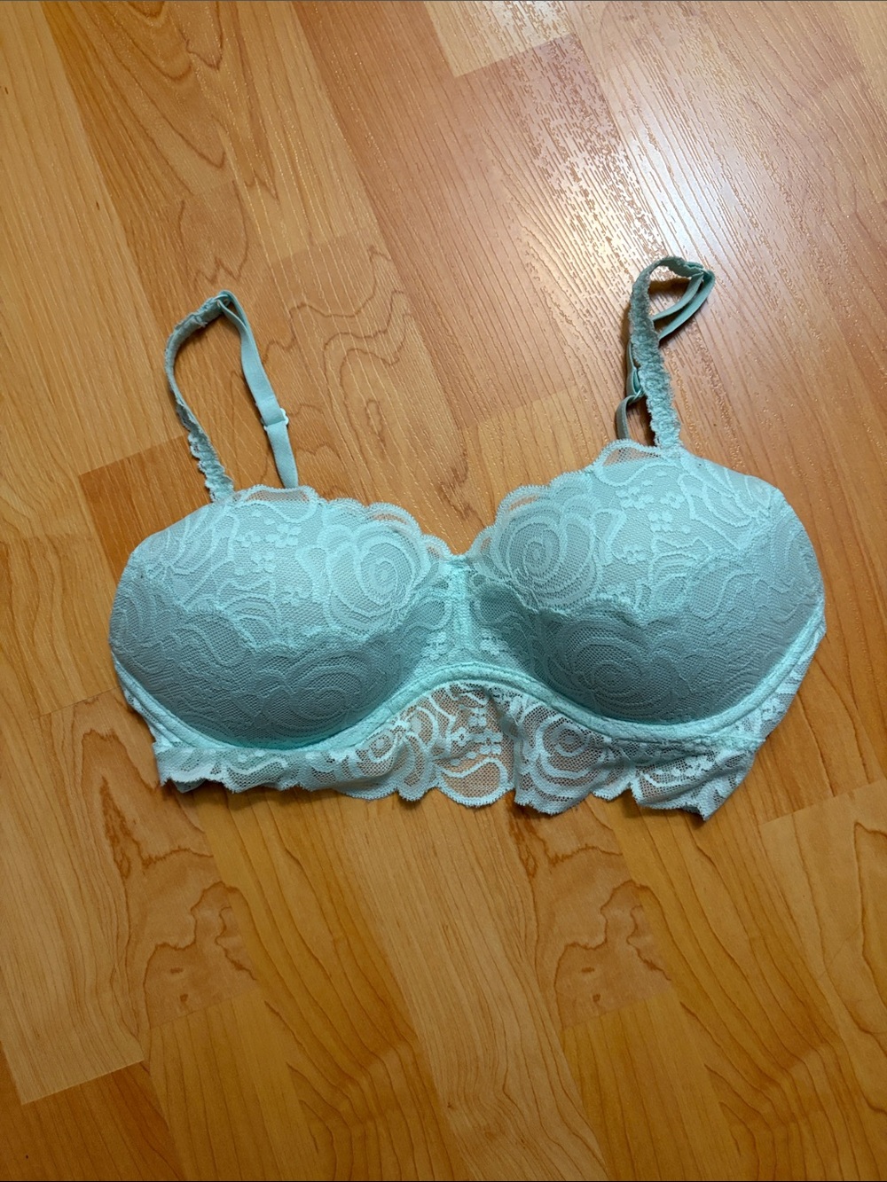 Victoria’s Secret Light Blue Lace Push-Up Bra